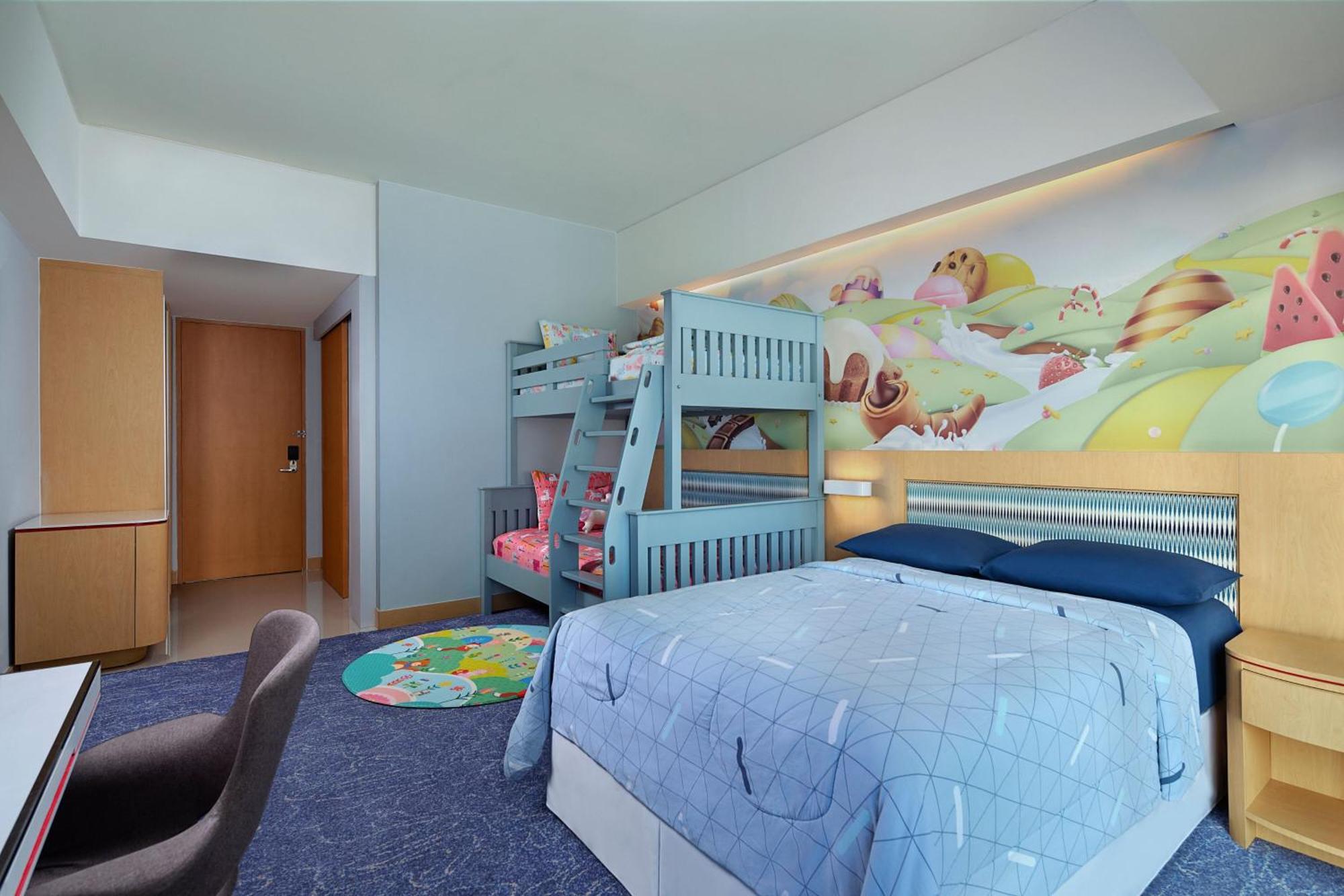 Four Points By Sheraton Surabaya, Tunjungan Plaza Buitenkant foto