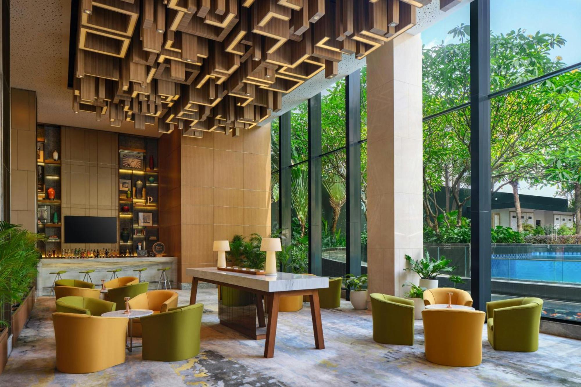 Four Points By Sheraton Surabaya, Tunjungan Plaza Buitenkant foto